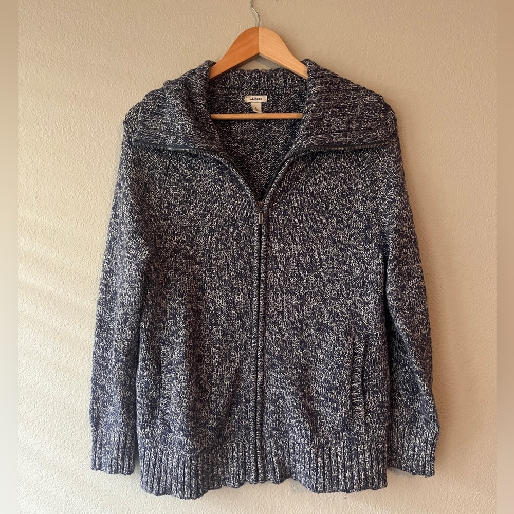 L.L. Bean Women’s Heathered Blue Zip-Up Sweater Large